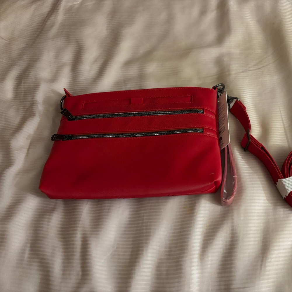 Lug Waltz - Picture 2 of 3